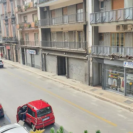 Station - Centro Πανσιόν 3*
